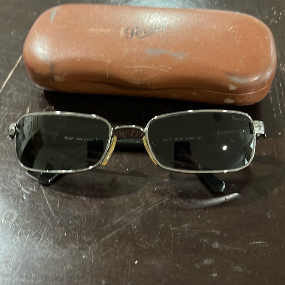 I don’t really know much about these sunglasses they were a impulse purchase lol